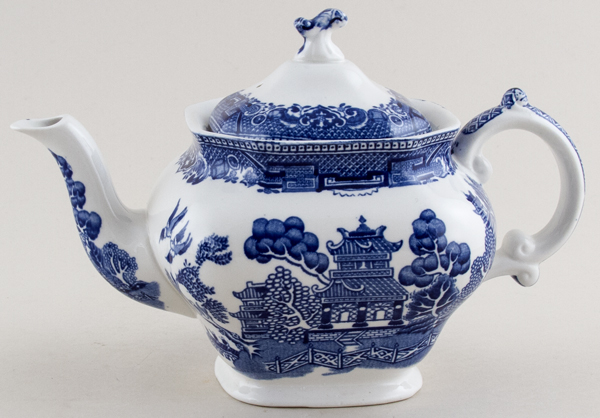 Teapot c1930s